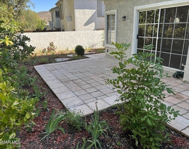 5645 Tanner Ridge Avenue - Photo Thumbnail 45
