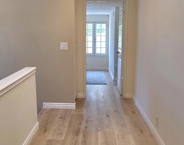 5645 Tanner Ridge Avenue - Photo Thumbnail 23