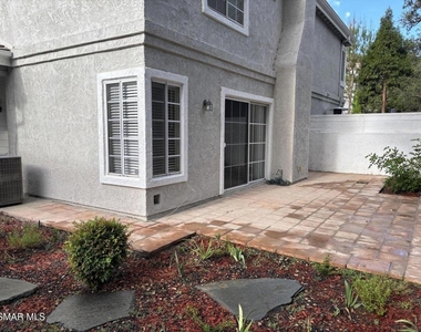 5645 Tanner Ridge Avenue - Photo Thumbnail 41