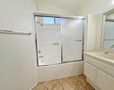 81224 Red Bluff Road - Photo Thumbnail 10