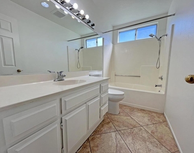 81224 Red Bluff Road - Photo Thumbnail 15
