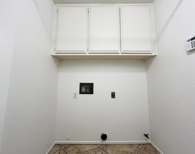 81224 Red Bluff Road - Photo Thumbnail 17