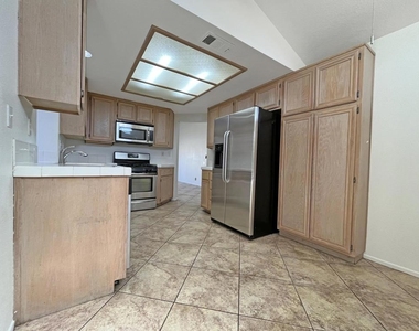 81224 Red Bluff Road - Photo Thumbnail 8