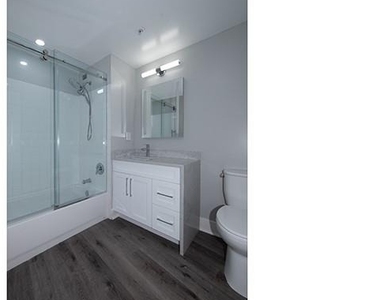 1100 Avalon Street - Photo Thumbnail 7