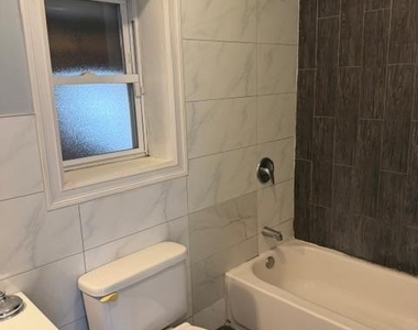 11919 147th Street - Photo Thumbnail 1