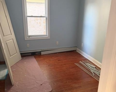 11919 147th Street - Photo Thumbnail 5