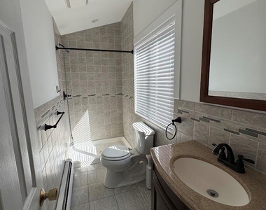15 Henry Street - Photo Thumbnail 7