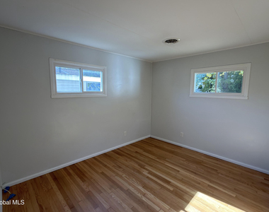 29 Sherwood Drive - Photo Thumbnail 16