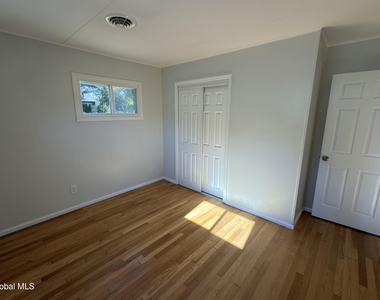 29 Sherwood Drive - Photo Thumbnail 15