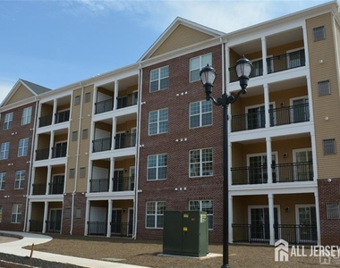 623 Doral Court - Photo Thumbnail 1