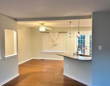 14351 Newbern Loop - Photo Thumbnail 10