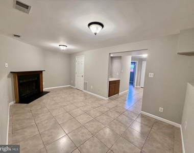 14904 Enterprise Lane - Photo Thumbnail 32