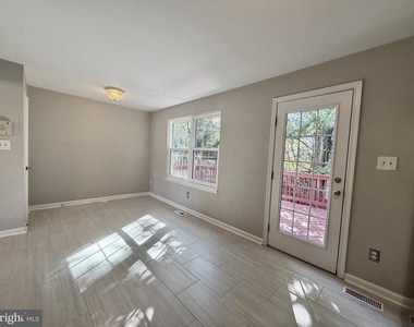 14904 Enterprise Lane - Photo Thumbnail 20