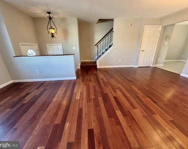 14904 Enterprise Lane - Photo Thumbnail 21