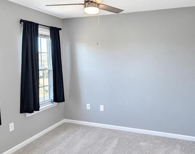 22963 Whitehall Terrace - Photo Thumbnail 9
