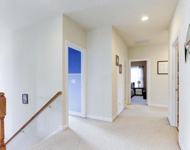 46046 Earle Wallace Circle - Photo Thumbnail 17