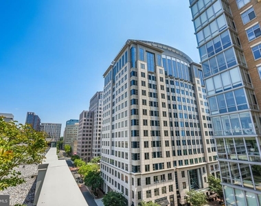 12025 New Dominion Parkway - Photo Thumbnail 25