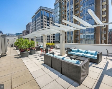 12025 New Dominion Parkway - Photo Thumbnail 22
