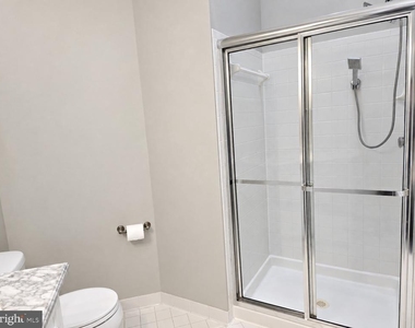 4714 Caronia Way - Photo Thumbnail 26