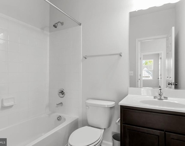 131 Jewel Box Drive - Photo Thumbnail 19