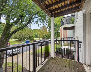 9453 Fairfax Boulevard - Photo Thumbnail 16