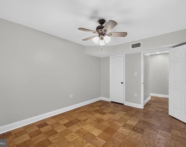 9453 Fairfax Boulevard - Photo Thumbnail 14