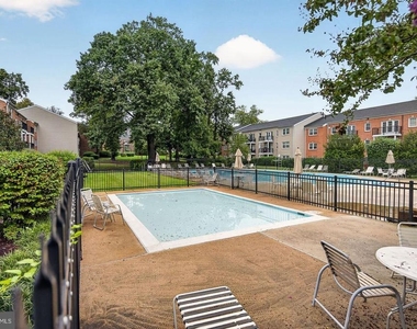 9453 Fairfax Boulevard - Photo Thumbnail 17