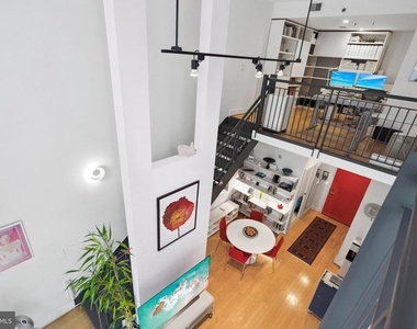 520 John Carlyle Street - Photo Thumbnail 13