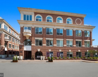 635 Slaters Lane - Photo Thumbnail 50