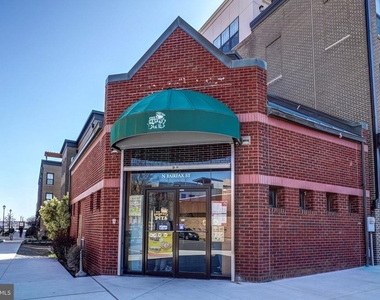 635 Slaters Lane - Photo Thumbnail 59
