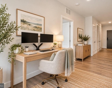 635 Slaters Lane - Photo Thumbnail 17