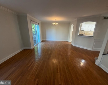 74 Kirkwood Drive - Photo Thumbnail 18