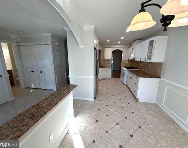 74 Kirkwood Drive - Photo Thumbnail 4