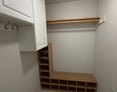74 Kirkwood Drive - Photo Thumbnail 44