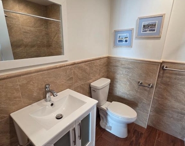 515 Winding Way - Photo Thumbnail 10