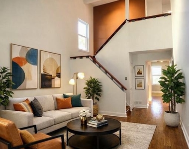 515 Winding Way - Photo Thumbnail 1
