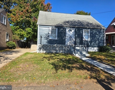608 Parkinson Avenue - Photo Thumbnail 19