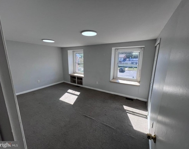 4 Richmond Place - Photo Thumbnail 5