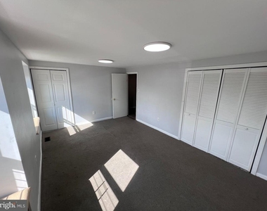 4 Richmond Place - Photo Thumbnail 6