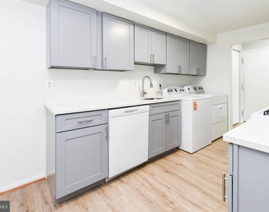 10245 Prince Place - Photo Thumbnail 24