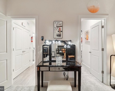 9509 Bent Creek Place - Photo Thumbnail 33
