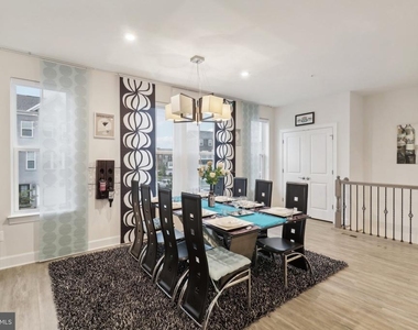9509 Bent Creek Place - Photo Thumbnail 11
