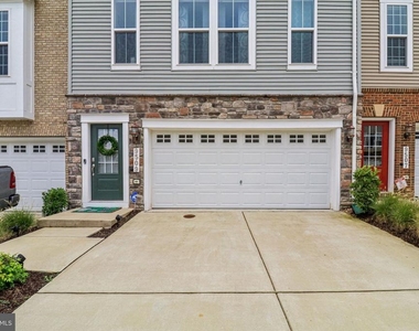 9509 Bent Creek Place - Photo Thumbnail 52