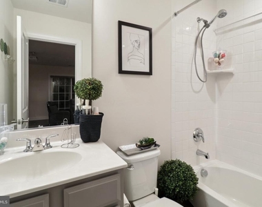 9509 Bent Creek Place - Photo Thumbnail 42
