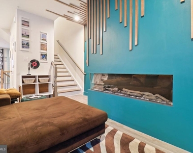 9509 Bent Creek Place - Photo Thumbnail 8