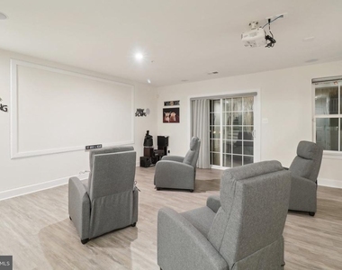 9509 Bent Creek Place - Photo Thumbnail 44