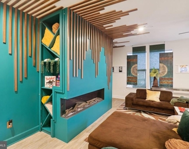 9509 Bent Creek Place - Photo Thumbnail 6