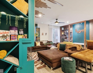 9509 Bent Creek Place - Photo Thumbnail 7