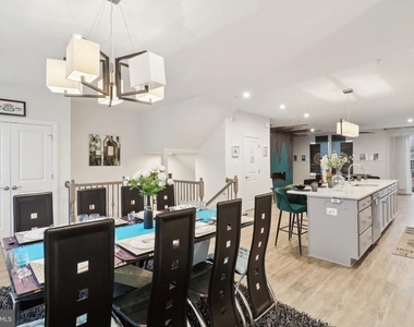 9509 Bent Creek Place - Photo Thumbnail 12