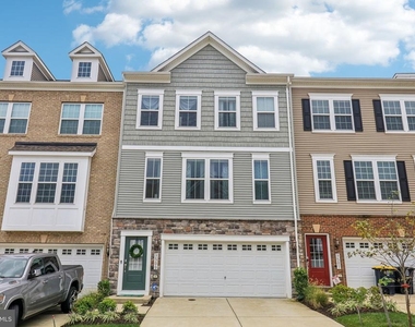 9509 Bent Creek Place - Photo Thumbnail 49